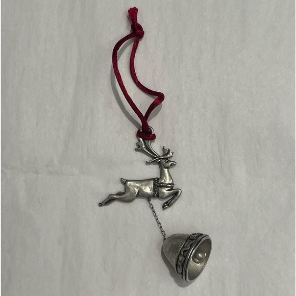 VINTAGE Seagull Pewter Christmas Bell Reindeer Tree Ornament Circa 1990’s Canada - Picture 1 of 8